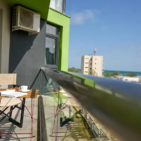 דירה Summer Breeze & Mamaia Nord